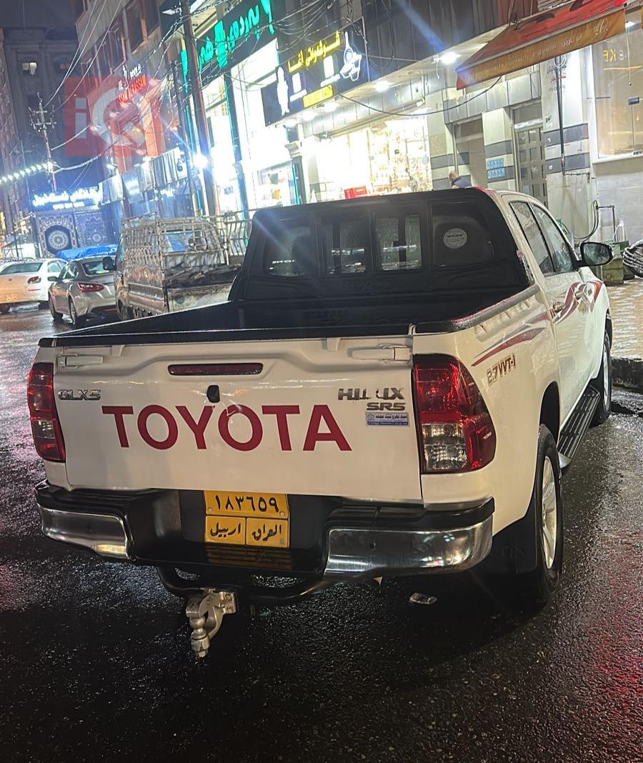 تۆیۆتا هایلۆکس